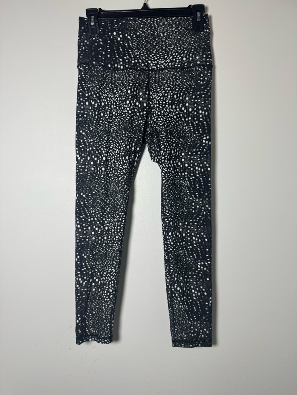 CALIA Leggings Medium Black White Print High Rise Pocket Crop